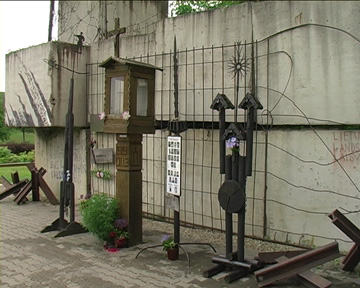 Mauerreste vom Unabhängigkeitskampf 1991